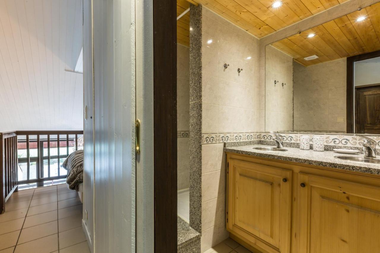 Apartment Les Avouilles Close To Chamonix Mont Blanc ภายนอก รูปภาพ